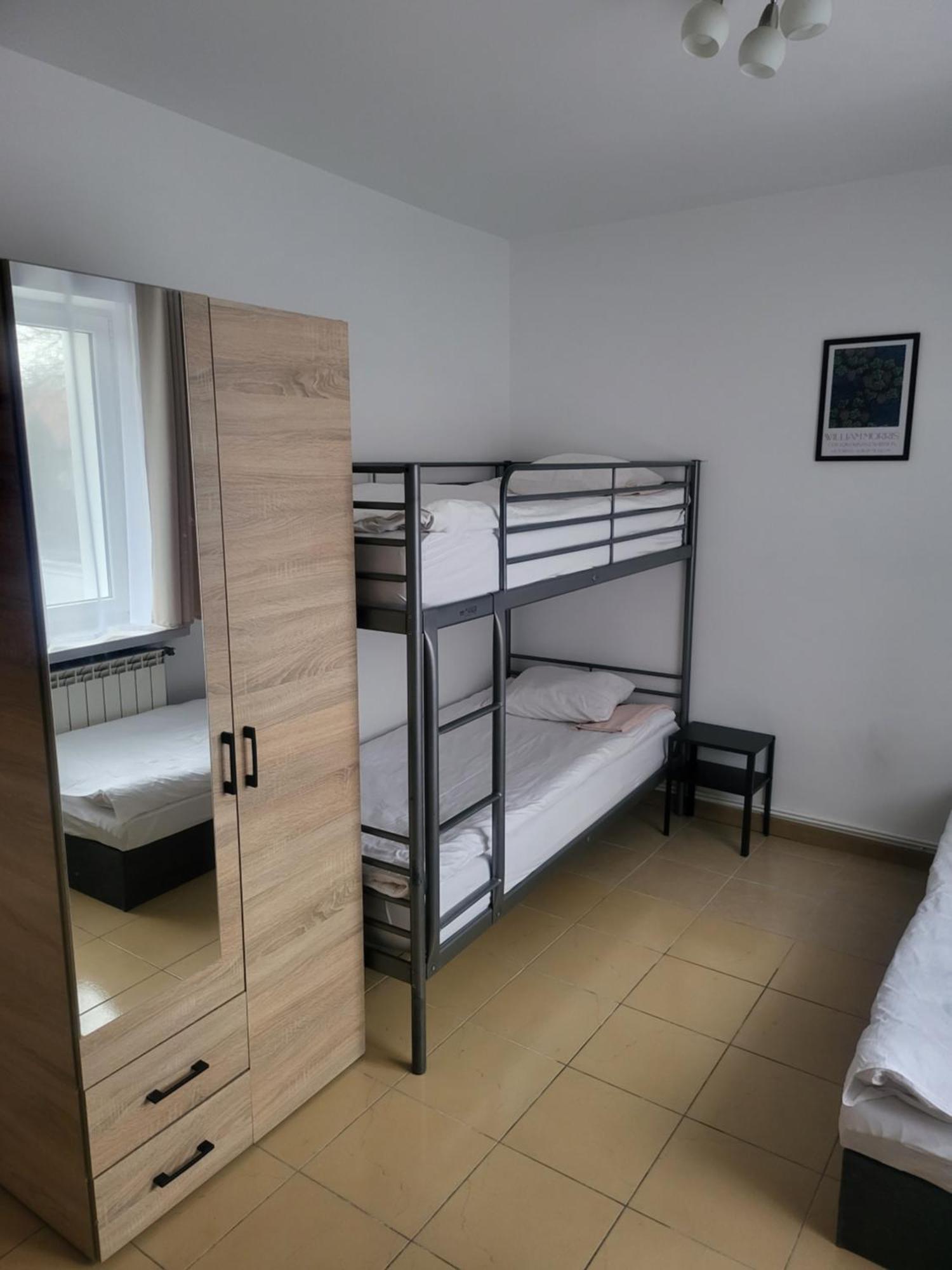 Rooms4Rest Popularna - Private Rooms For Tourists - Atr Consulting Sp, Z O,O, Varsó Kültér fotó