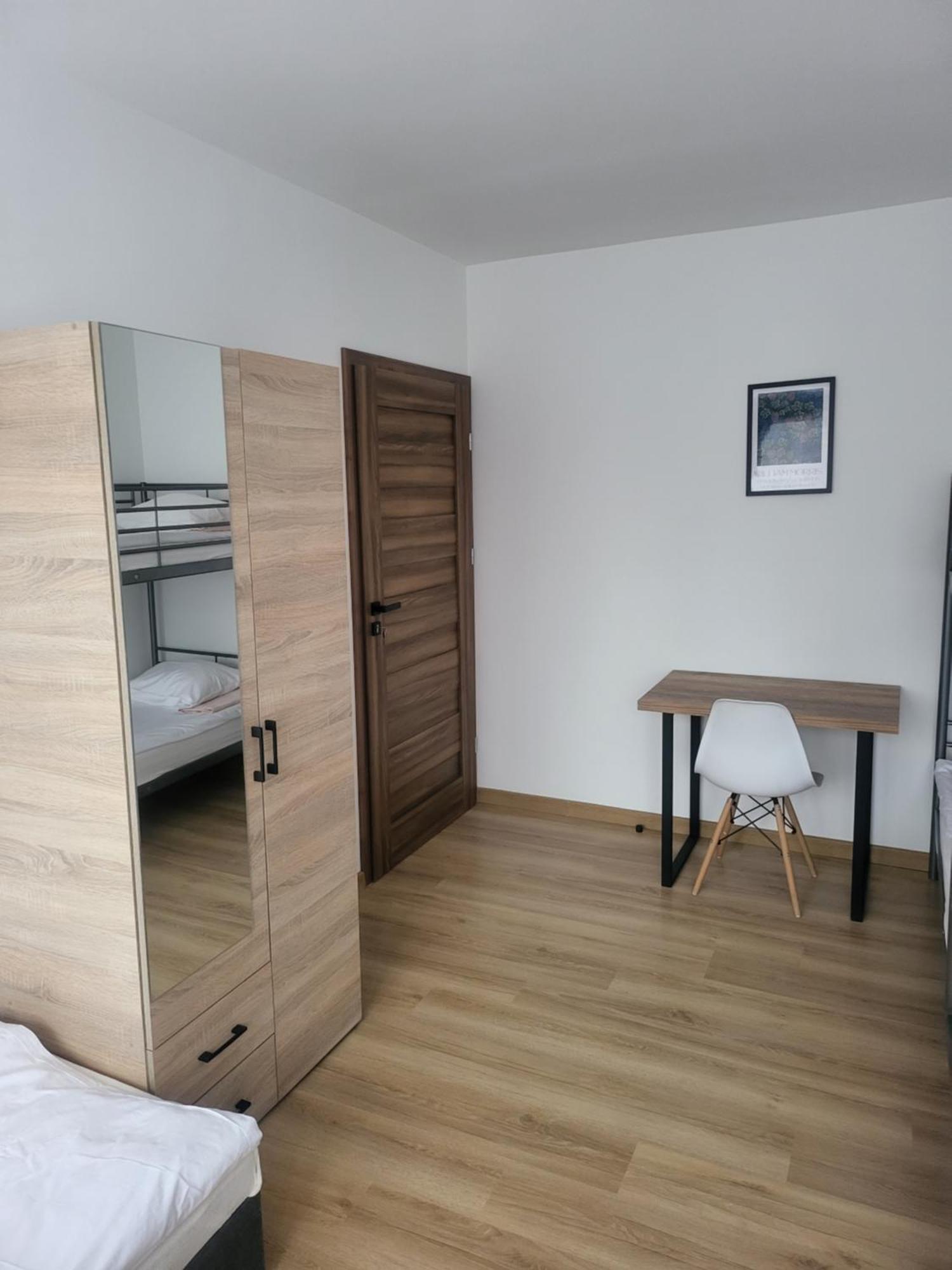Rooms4Rest Popularna - Private Rooms For Tourists - Atr Consulting Sp, Z O,O, Varsó Kültér fotó